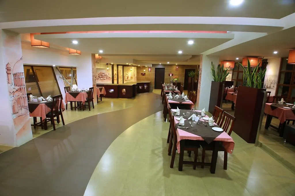 Manuelsons Malabar Palace Kozhikode