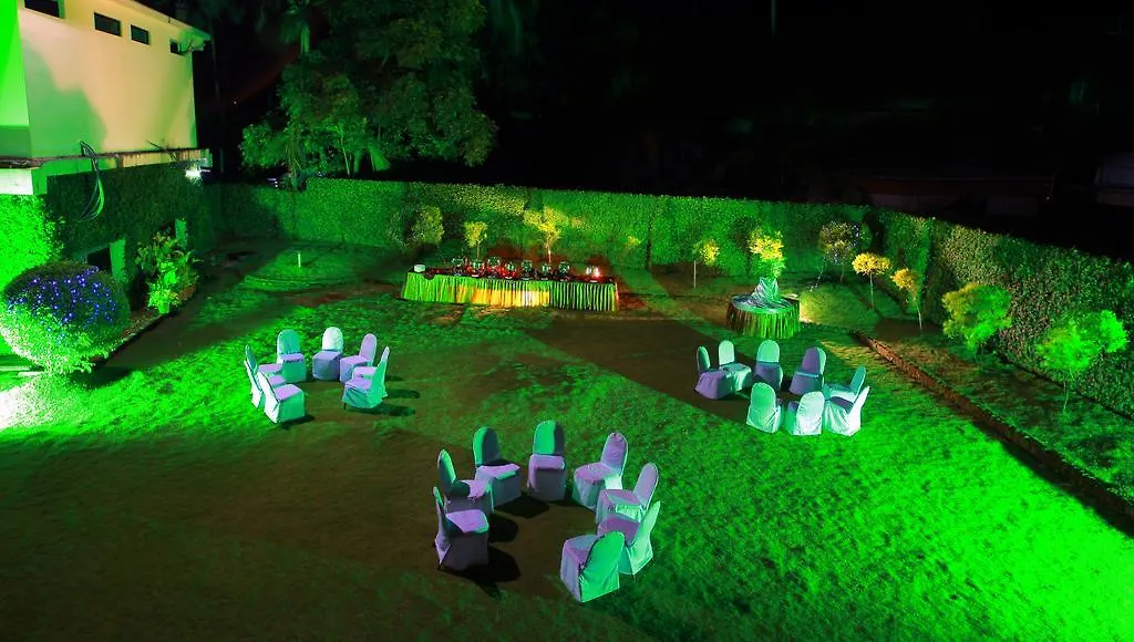 Manuelsons Malabar Palace Kozhikode