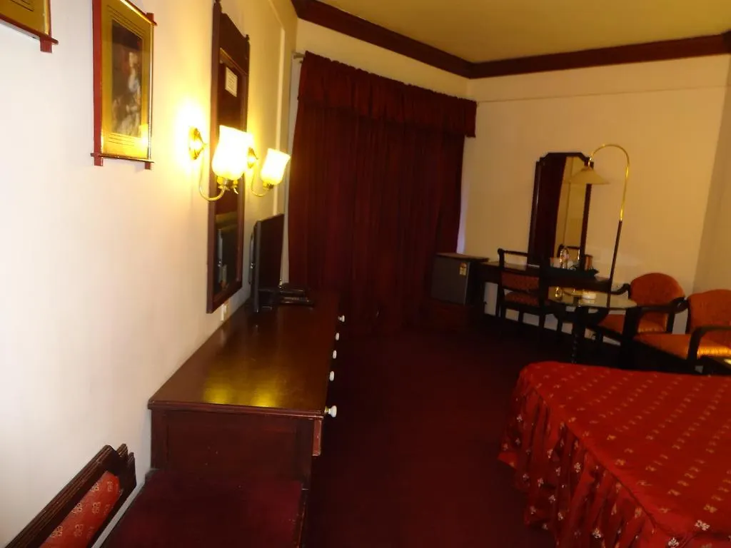 **** Hotel Manuelsons Malabar Palace Kozhikode India