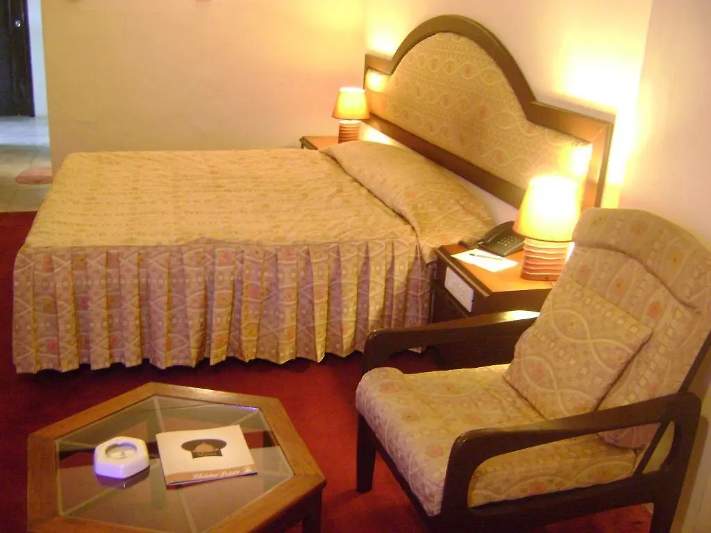 Manuelsons Malabar Palace Kozhikode 4*,
